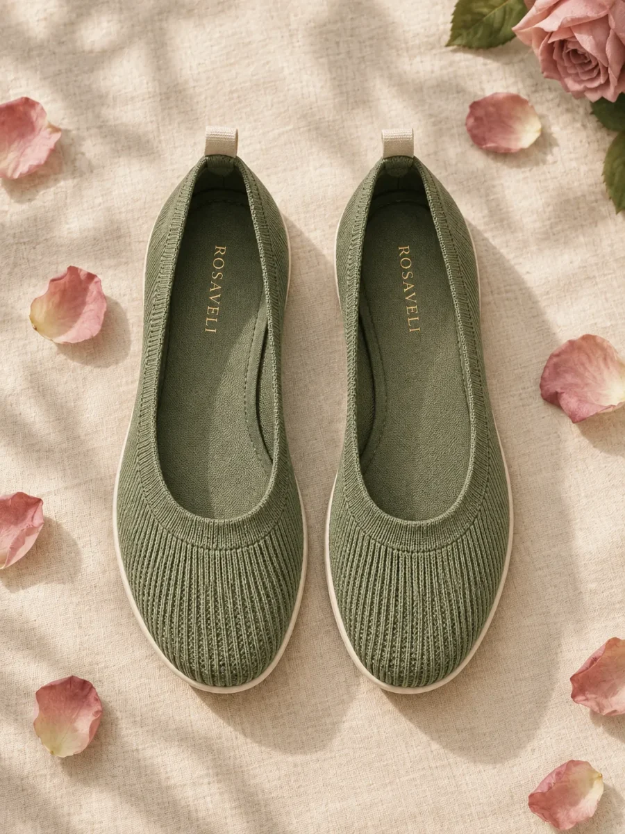 Moss Knit Flat, top view of the insoles